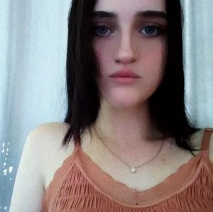 Meet your Posher, Imogen